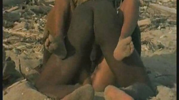 كتكوت جميل المظهر لولا فوكس سكس اجنبي وعربي هي مص موهوبة مجنونة