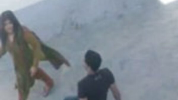 الجنس الولد الوحشي الجائع يأكل كيتي اللذيذة من فاتنة الشعر الداكن سكس اجنبى اخوات مفلس مع المتعة
