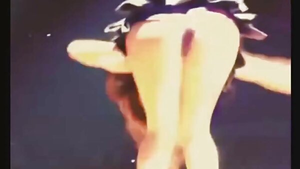 شره سكس محارم اجنبى امرأة سمراء lassie حصلت على Buttonfucked بشدة من الخلف
