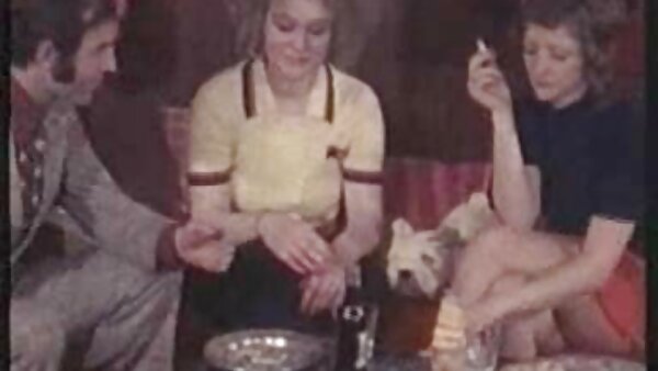 هي مارس الجنس سكس اجنبي سيدات الفتيات الهندية قرنية في بعثة تقصي الحقائق الثلاثي
