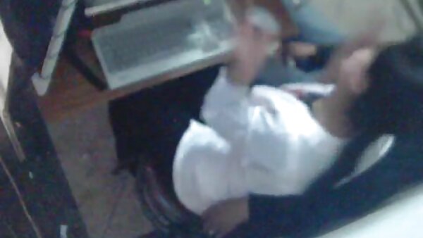 بغي الآسيوية تنزيل افلام سكس اجنبي مترجم تبحث اللذيذة مع الثدي الصغيرة أعطت BJ رهيبة