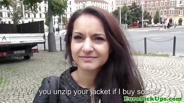 وقح في سن المراهقة ركوب كتكوت وتمتص افلام سكس اجنبي اخ واخته ديك طويلة من ولدها