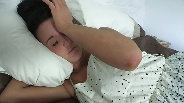 فاتنة شقراء رائع على استعداد لذلك للحصول افلام اجنبي سكس امهات على شجب بشدة