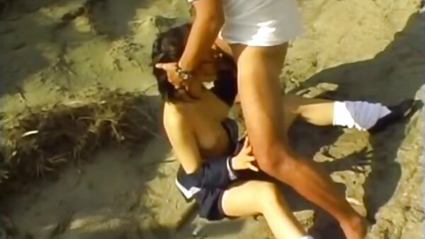 جمال أحمر القاتل احدث فيلم سكس اجنبي يعطي رأسًا ويخبط بشدة بأسلوب هزلي